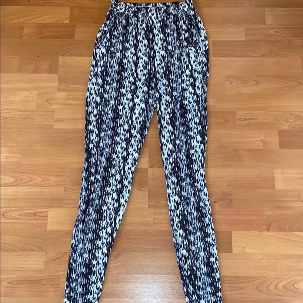 H & M patterned joggers